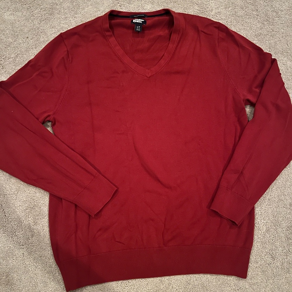 Lands End Men's Red V-Neck Sweater